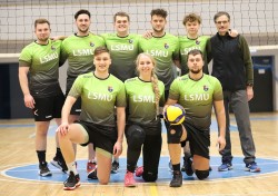 Nuožmioje kovoje LSMU nugalėjo Raudondvaris 2 komandą 3:2