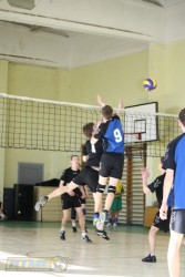 Kovingai nusiteikę Kauno "Eigulių" vidurinės mokyklos žaidėjai įveikė Vilkaviškio "Aušros" gimnaziją