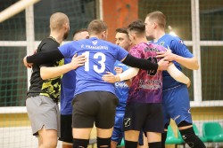 KTML ,,Vyrų tinklinio lygoje“ JSC-BUKONYS švenčia pergalę prieš TK „YOLO“.