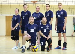 KTML MIX lygoje Raudondvario komandų akistatoje pergalę iškovojo pirmoji Raudondvario komanda.