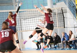 VDU iškovojo pergalę prieš VU ir užsitikrino vietą finale (3:0)